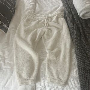 Abercrombie & Fitch Kids Cream Sweatpants